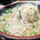 도토리네칼국수