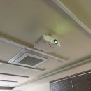 밝은 회의실에도 강력 추천! 캐논 CLP-584FHD 빔프로젝터와 윤씨네 YP-NEV150 스크린 설치 후기
