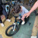 네발로갈때까지 이미지