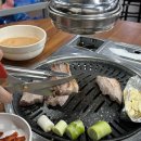 꿀돼지김치찌개 이미지