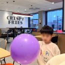 DD치킨 (아산용화점) | 맥도날드 아산탕정DT점 맥스파이시 상하이버거 세트 리뷰! 아이가 좋아하는 무료 풍선까지