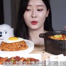 정치계 입성 추천받는 멘탈갑 유투버로 유명한 푸메 이시국 김치요리 이미지