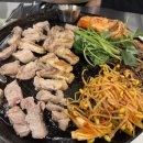 할매 솥뚜껑 삼겹살 이미지