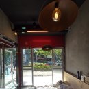 모세로 | 마포 금속공사 | 피자가게 레드 갈바 파사드 시공 및 라운디 기둥 제작 후기 (모세금속)