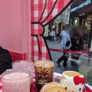 명동6길 | 🎀 [명동 카페] 헬로키티 애플카페 방문 후기: 귀여움 가득! 포토존 천국! 📸