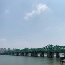 여의나루역 3번 출구 횡단보도 이미지