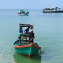 바닷가 풍경 이미지