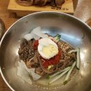 육쌈냉면 이미지