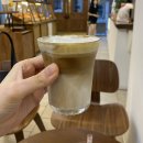 감성커피 홍도점 | 대전역근처카페 추천☕ 카페블루발트에서 즐긴 소금빵과 신메뉴 디저트 후기/ 양쯔깐루 우베크림라떼