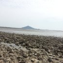 물동이 이고 가는  이미지