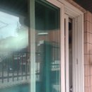 시장샤시유리 이미지