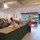 망원동 바이닐카페 모스레코즈앤커피 MOSS RECORDS &amp; COFFEE, 신상 LP 구매가능한 망원레코드샵