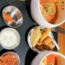 즐겁게 쇼핑을 즐기고 출출할땐 안양엔터식스맛집 탄탄면공방