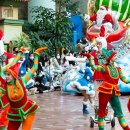 [코드엠] Lotte World Happy Christmas Parade 이미지