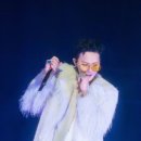 리빙월드 | 지드래곤, 82만 관객 속 월드투어 완주…'리빙 레전드' 증명하고, 빅뱅 20주년 향한다