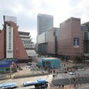 Why obscure express bus operator is suddenly market favorite 고속버스운영사가 인기종목 이미지