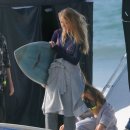 4/12 [블레이크 라이블리] 영화 The Shallows 촬영장에서... 이미지