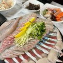 지미인 | [제주 맛집/Day 1 저녁] 자연산 회 코스 ‘금복촌’ & 분위기 맛집 ‘카페바 지미호’ 솔직 후기