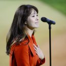 151030 2015 프로야구 한국시리즈 4차전 삼성&amp;두산 애국가 제창 옥주현 기사 사진 이미지