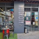 모터웨이 | 광교 엘리웨이 피자 맛집 "디트로이트 스타일 피자 전문점", "모터시티" 방문 후기