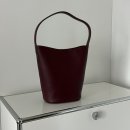 레드백 | 품절대란 COS 코스 가방 | 패러다임 미니 토트백 레드 실착후기