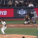 SD 마쓰이 유키 MLB 데뷔전 + 데뷔 첫 삼진.gif 이미지