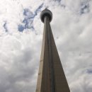 (캐나다) 토론토의 로저스 센터와 CN타워의 유리플로어 이미지