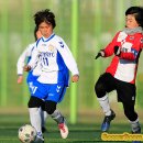 ﻿제13회 진주시장배 전국유소년클럽 축구대회(2011.01.08,문산스포츠파크,고학년) 부산아이파크(U-12):진주고봉우FC ④ 이미지