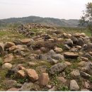 연천삼곶리돌무지무덤 이미지