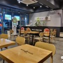 맘스터치 안성한경대점 이미지