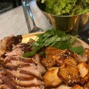 깐깐한 족발 이미지