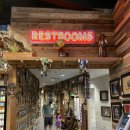 대박주유소 화장실 이미지