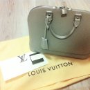 Louis Vuitton(루이비통) M40621 에삐 그레이 레더 ALMA PM 토트백 이미지