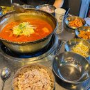 수원-1347 | 수원 영통역 놀거리 칼칼한 통돼지김치찌개 원조 ‘ 찌개지존 영통본점 ’ 내돈내산 맛집 추천