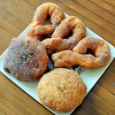 동천로7길 | [익산 동산동 맛집] 겉바속촉의 정석! 찹쌀의 마법사 꽈배기&amp;고로케 포장 후기