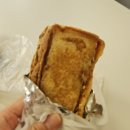 시청앞주유소 | 행복을 주는 2,500원 토스트집을 만났다♥️ 신난 서울역, 시청역 근처 직장인의 먹후기👏