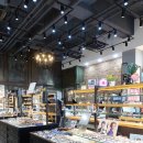 아이젠트리, 렌즈베리 시흥은계점 | 시흥 은행동안경 아이젠트리 은계점에서 투명 뿔테안경 맞췄어요