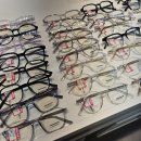 2층에 안경 이미지