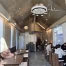삼막로변 쉼터 | 안양 삼막사 카페 더홈 따뜻한 외국 가정집 분위기