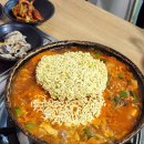 장수식당 _ 회기역 근처 김치찌개 시키면 라면 무한 사리 주는 집밥스타일 장수식당!