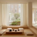 독서를 통한 행복 찾기 이미지