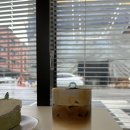 뉴코머 | 남양주 카페 디저트맛집 뉴코머 후기/ 말차 치즈케이크 흑임자 크림커피