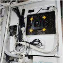 화이트 PC 이미지