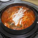 강변매운탕 이미지