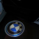 BMW 5시리즈-워크인 스위치, 앰비언트, 도어 로고 램프 장착 이미지