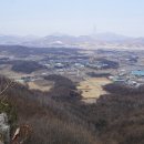 깃대봉(395) 수정산(407) 수정산정상석봉(393) 수리봉(무네미산352) 둔진산(295) 뾰족산(328)깃대봉(155)/ 충북음성 이미지