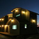 하늘빛으로 물든새 이미지