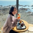 엠아이알오(MIRO) | 부산 기장 카페 엠아이알오 (M.I.R.O) 커피 내돈내산｜사진 맛집 바다뷰 카페 + 기장 얼크니 칼국수