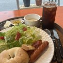 니어앤디어브런치카페 이미지