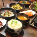 월수금 통돼지 김치찌개 이미지
